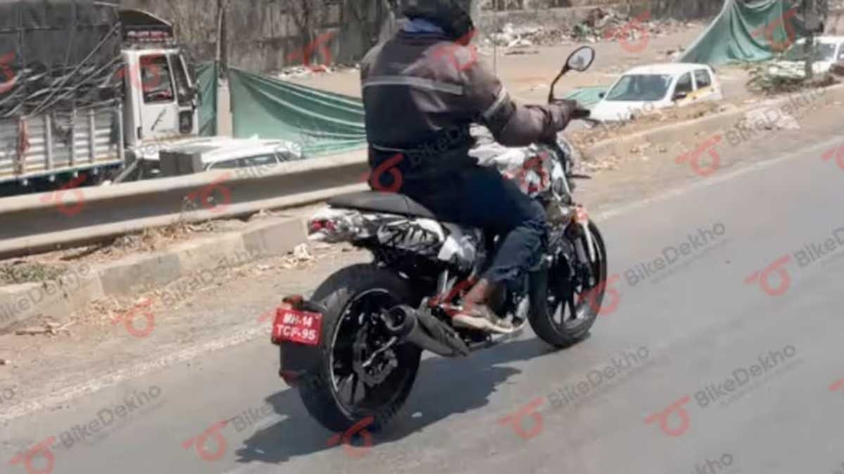 New Benelli Leoncino 250 Spotted Testing: Bold Comeback with Fresh Design &amp; Features