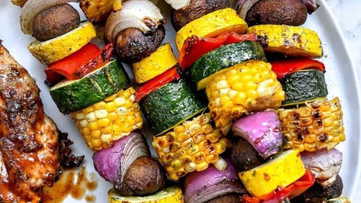 Sizzling Summer Recipes and BBQ Cooking Assistance Available Online